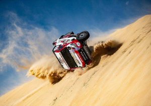 跟着懂懂学驾驶:如何才能预防翻车