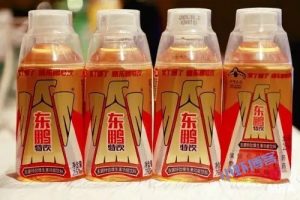 东鹏特饮提神效果好不好?虾叔喝完一夜未眠