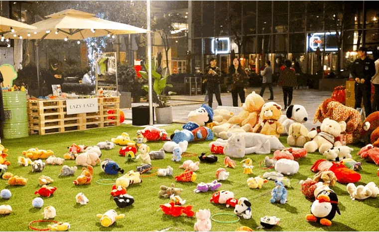 干套圈一天能挣多少钱?最高记录日入1800